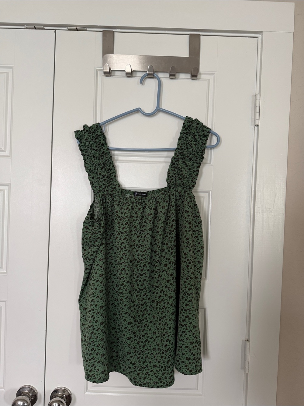 Green Floral Smocked-Strap Mini Dress